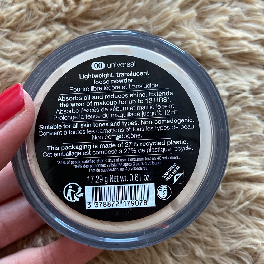 Sephora translucent setting powder in universal - Picture 4 of 5